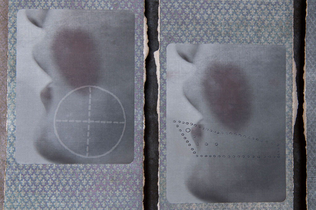 l-mikelle-standbridge-scrolling-1-detail